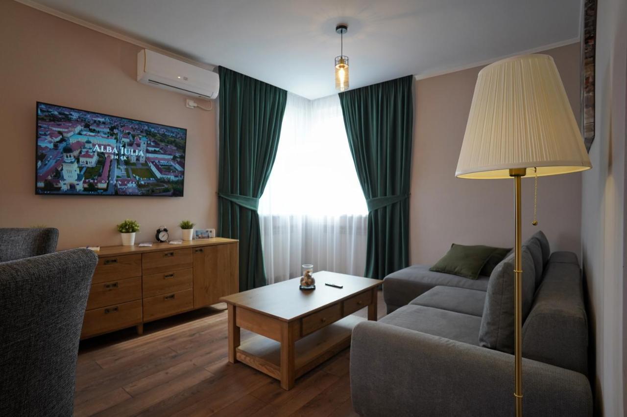 Apartamentul Cetatii Alba Iulia Exteriör bild