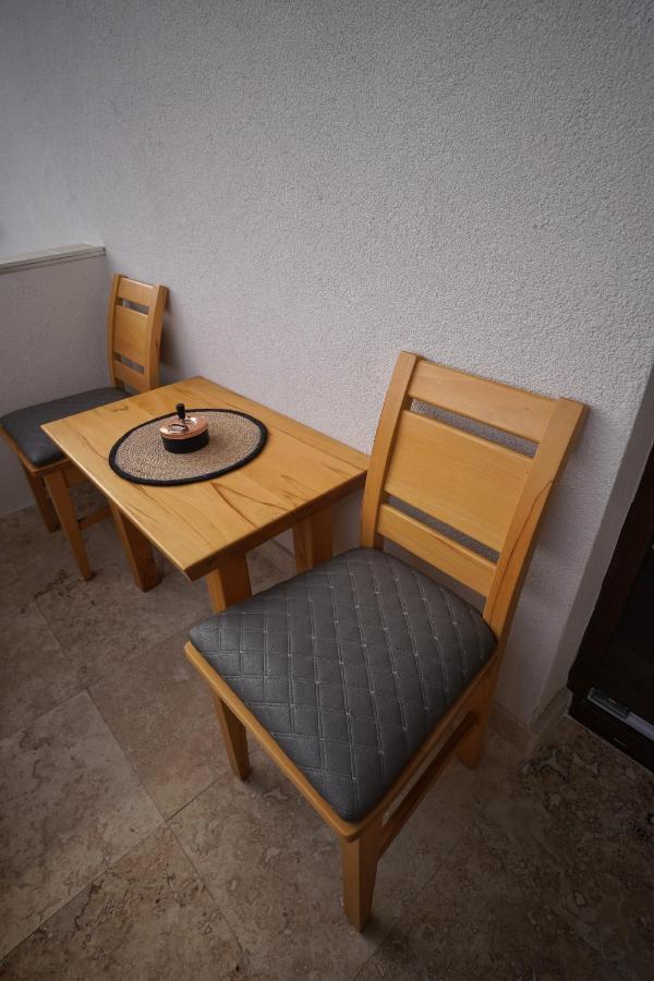 Apartamentul Cetatii Alba Iulia Exteriör bild